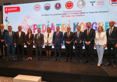 Çocuk sağlığında güçlü gelecek için bilim, deneyim ve disiplinlerarası iş birliği İzmir’de buluştu